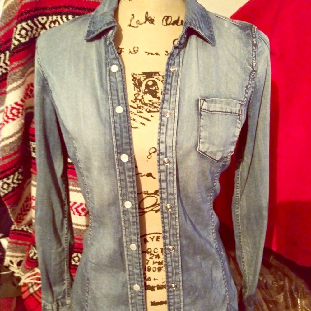 Guess long sleeve button up